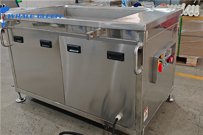 The Role of Ultrasonic Cleaners in Aircraft Manufacturing: Enhancing Precision and Efficiency